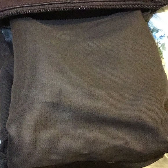 Two Fossil Handbags Used - Picture 4 of 16